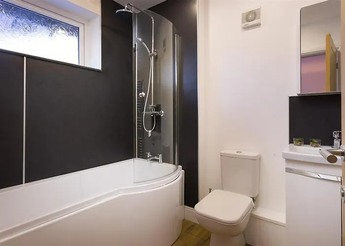 Дом отдыха Lanterns At Грасмир